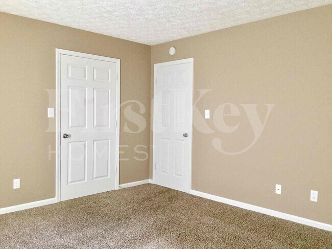 Building Photo - 10531 Moqui Ct