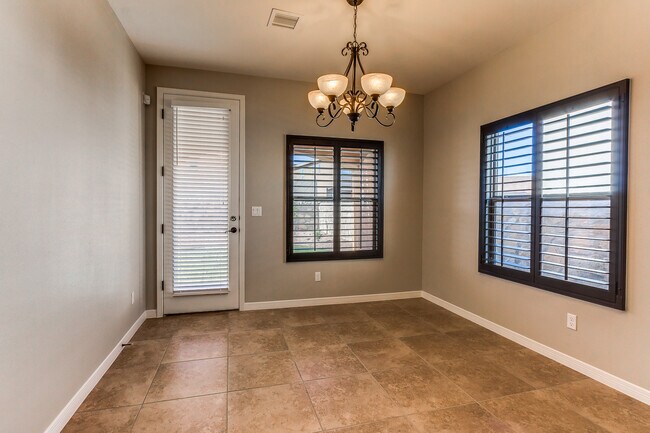 Building Photo - Home For Rent - Beautiful 4 Bedroom Home in Tierra Del Este Subdivision w/ Refrigerated Air!
