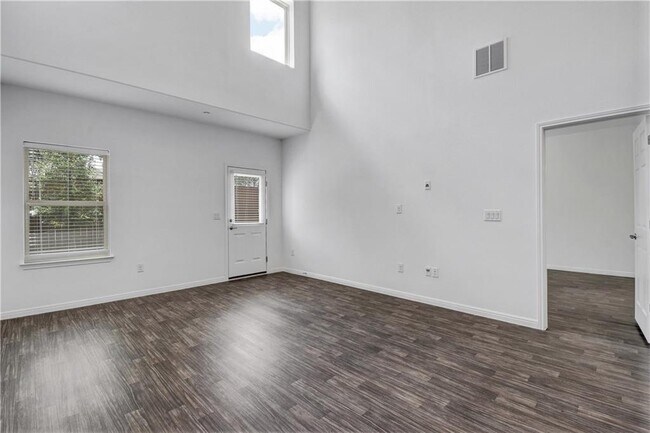 Building Photo - 12912 Leatherback Ln