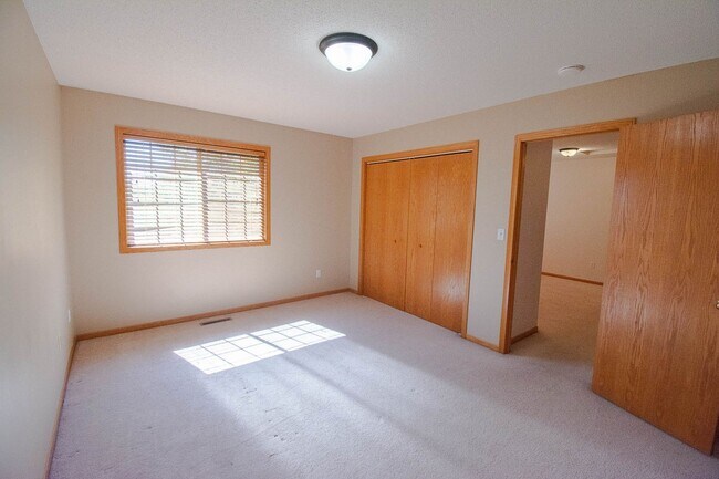 Building Photo - 1354 Arthur Ln NW