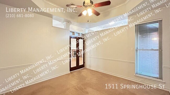 Building Photo - 1511 Springhouse St