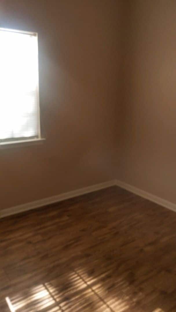 Building Photo - Monthly Paid Rent