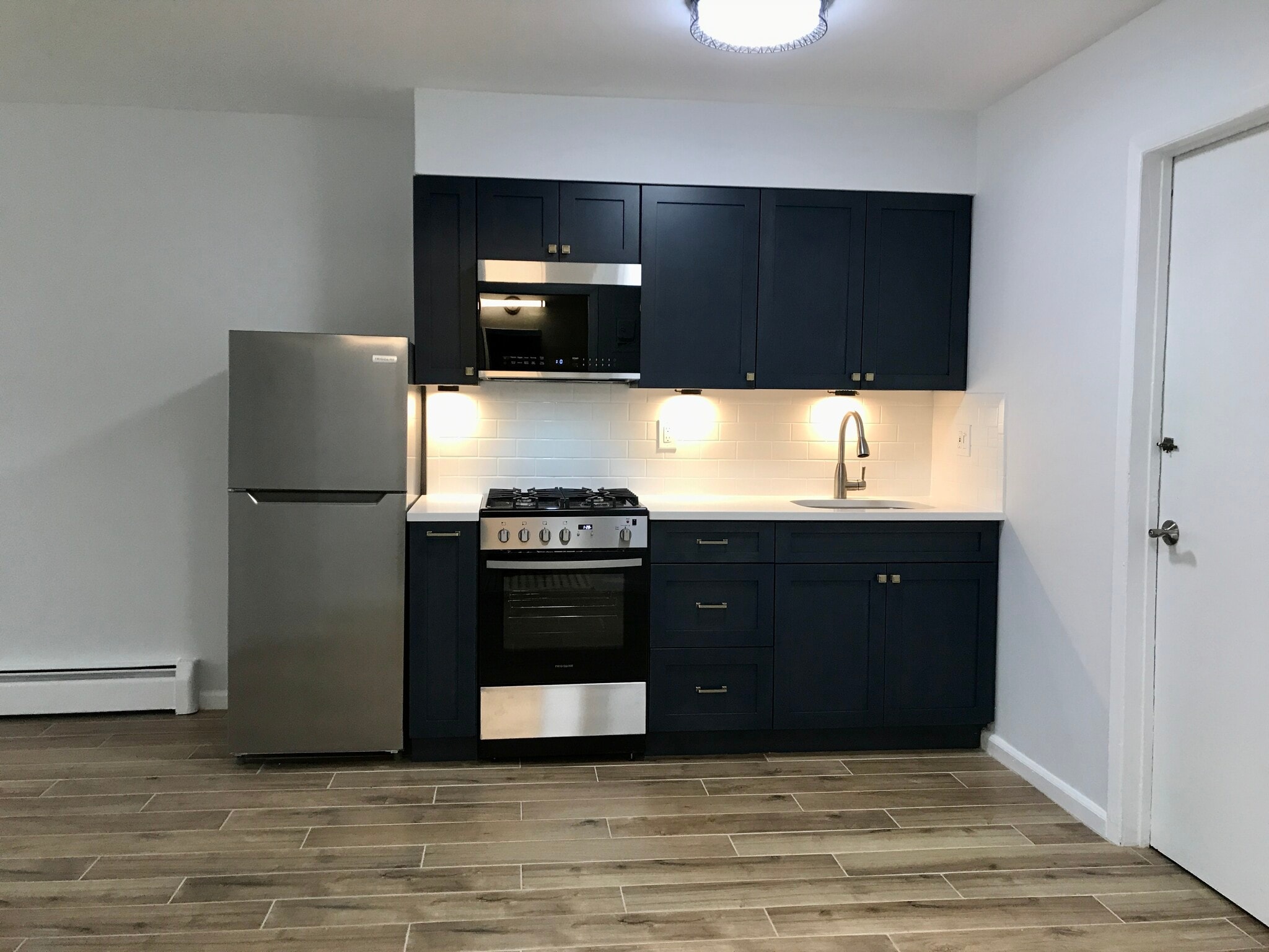 2nd Kitchen - 1843 Clintonville St