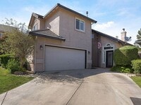 Building Photo - 1601 Barkley Ln