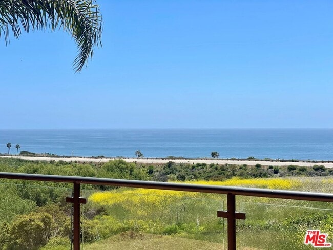 Building Photo - 6412 Lunita Rd