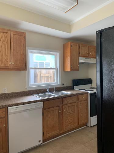 Building Photo - 3710 Dumaine St