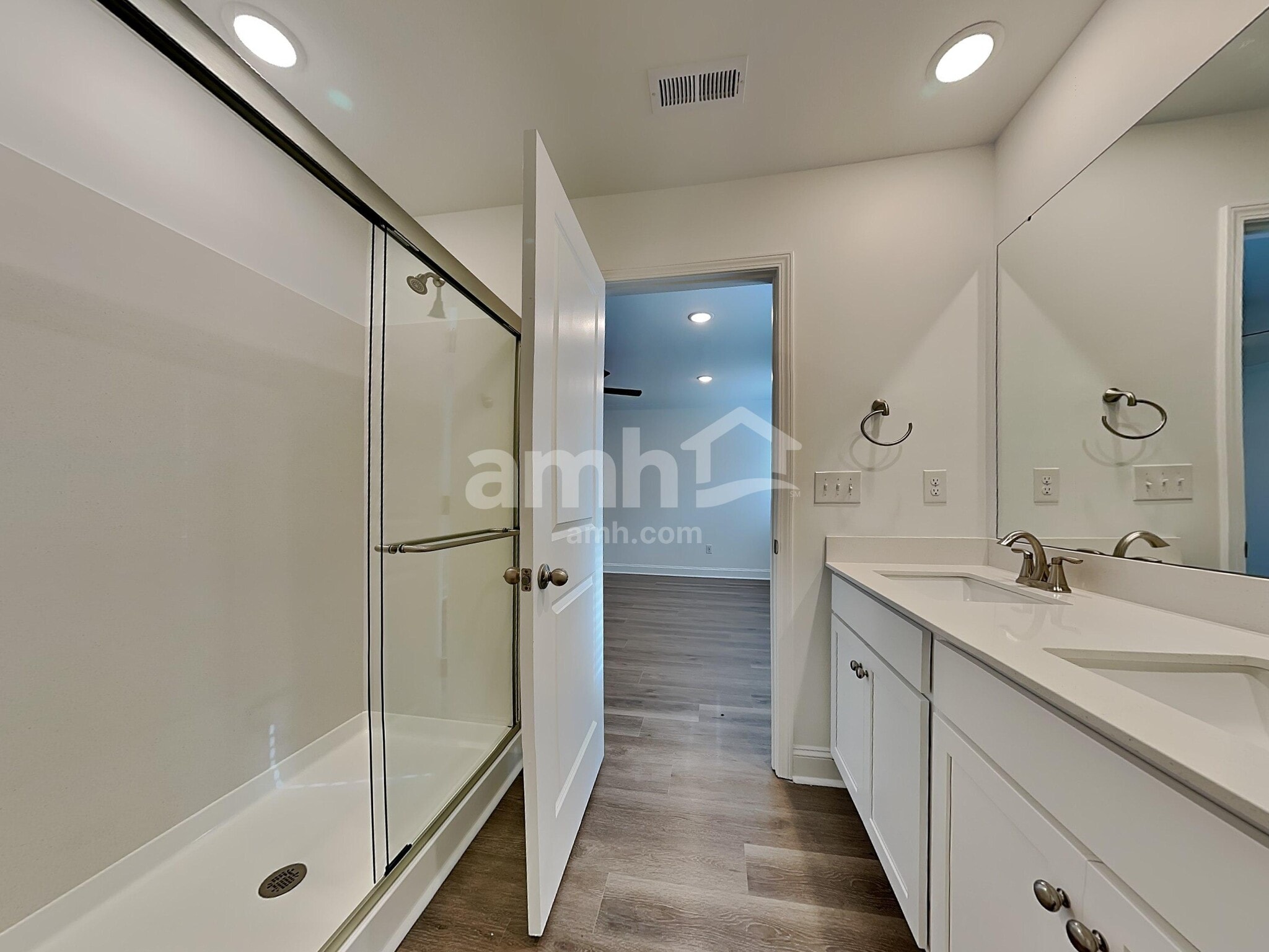 Building Photo - 1151 Livengood Wy