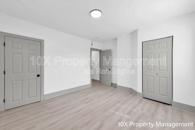 Building Photo - 207 N 22nd St