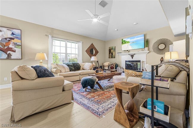 Building Photo - 2031 Teagarden Ln