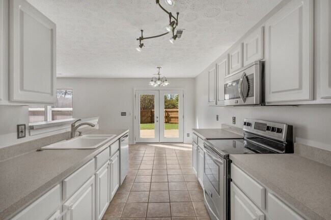 Building Photo - 3324 Cain Harbor Dr