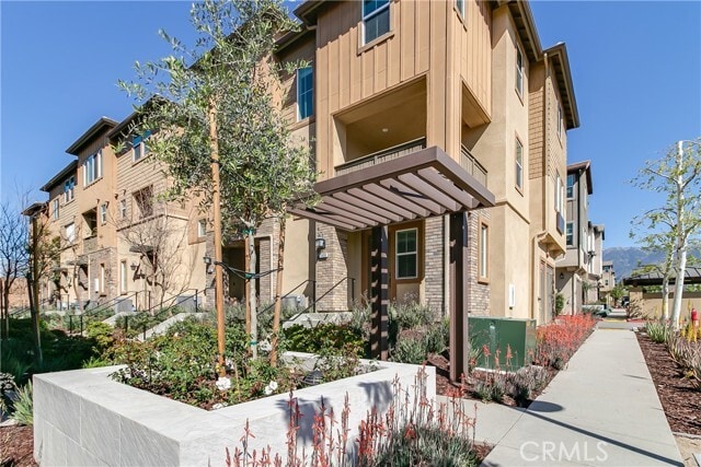 Primary Photo - 7458 Solstice Pl