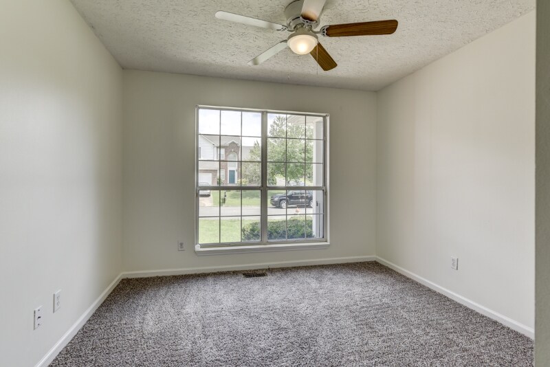 Building Photo - 1101 Pebble Creek Ct E