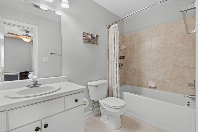 Building Photo - 2803 Sterling Park Dr