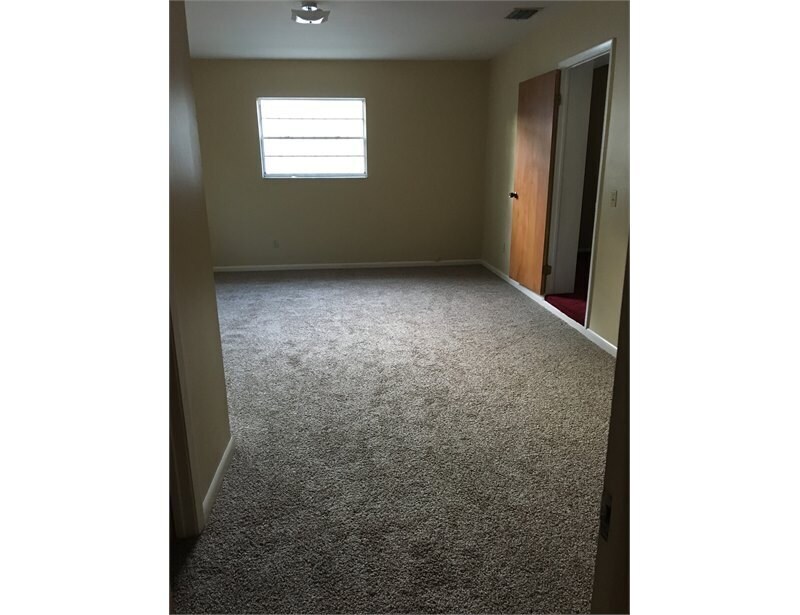 Building Photo - 3725 E 38th Ave