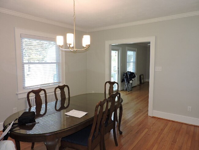 Building Photo - Call Office 804-642-2106 linda@vacosold.com