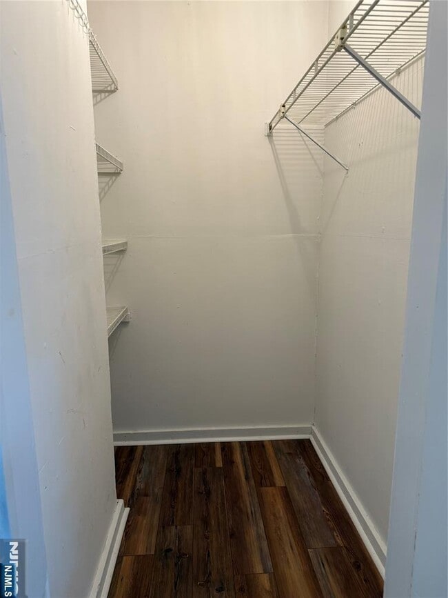 Building Photo - 80 3rd