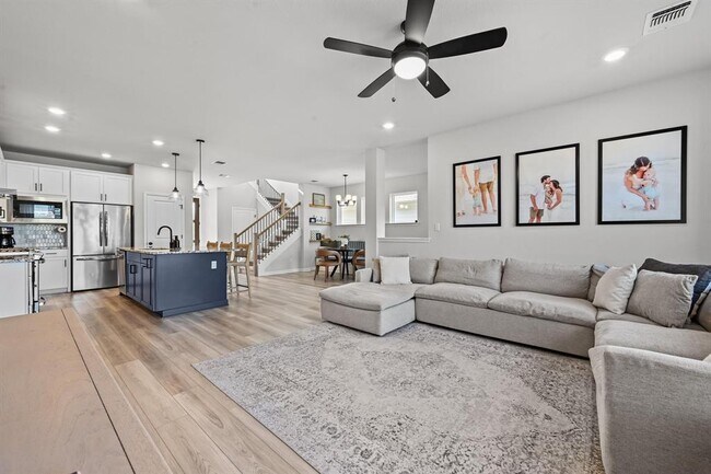 Building Photo - 870 Texas Sage Loop
