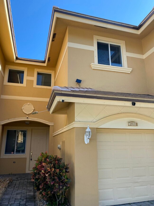 Building Photo - 4366 Berkshire Wharf Dr