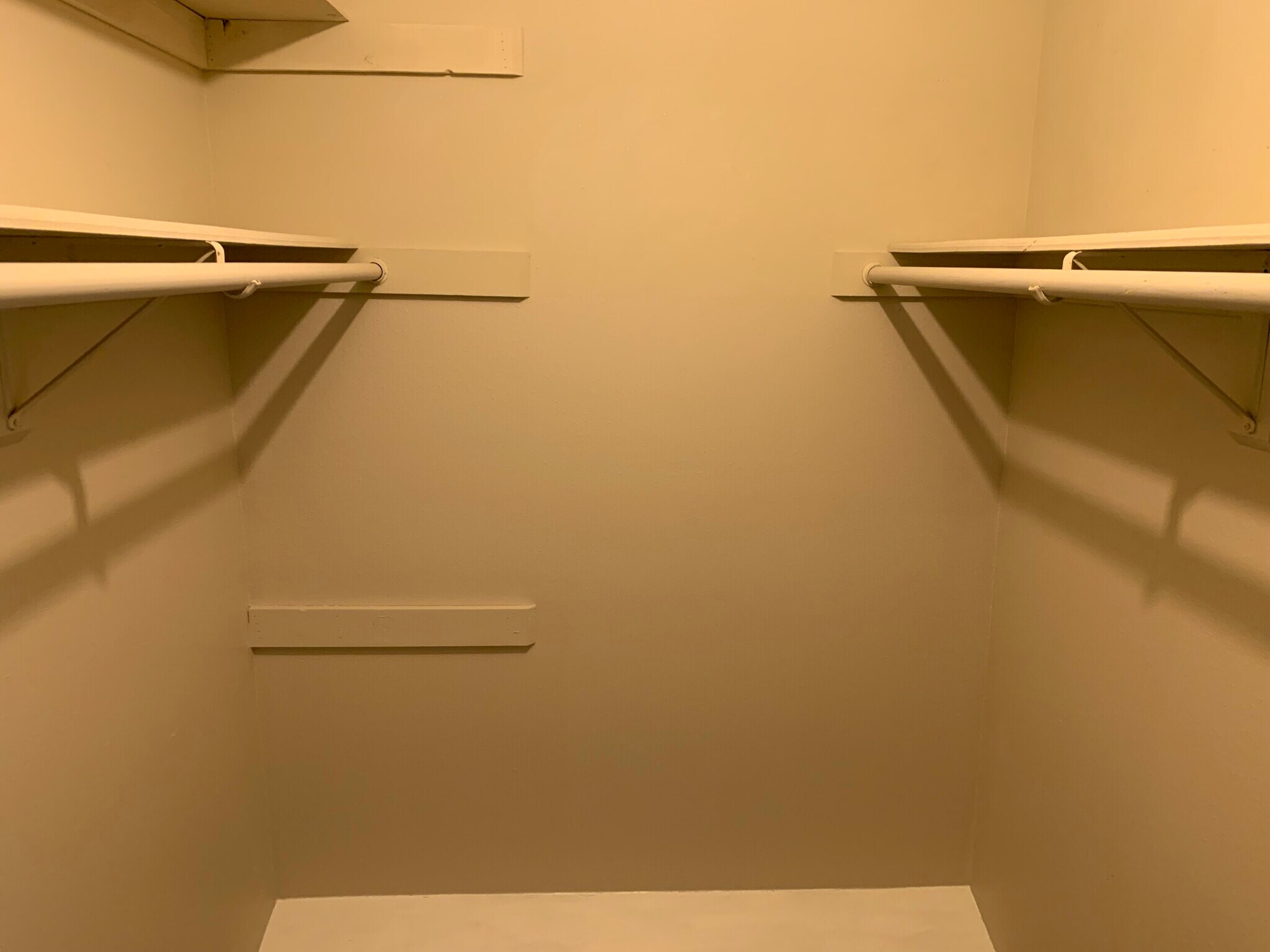Building Photo - 507A Camellia Dr