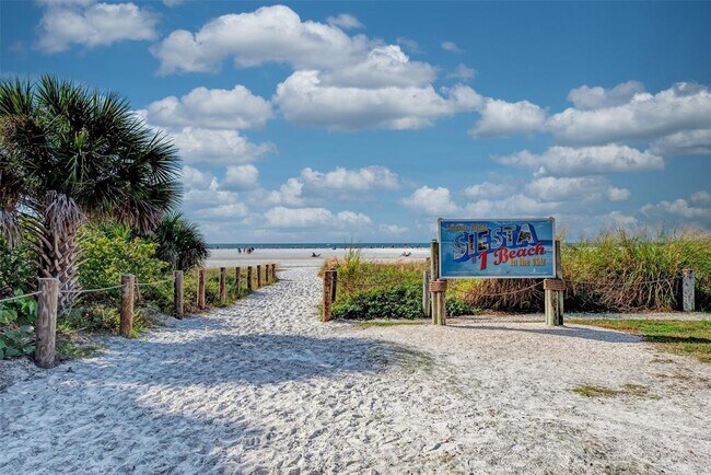 Building Photo - 412 Treasure Boat Way
