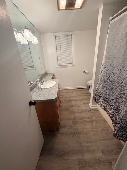 Bathroom - 16 Faneuil St