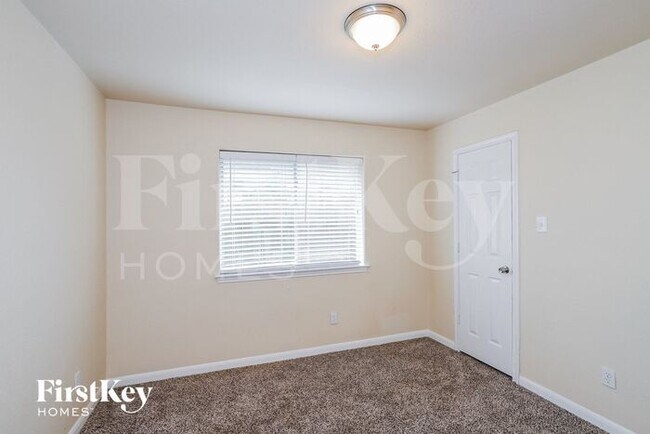 Building Photo - 5334 Hazel Grove Dr