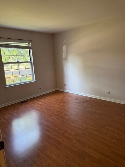 Building Photo - 610 Stone Cir Ct