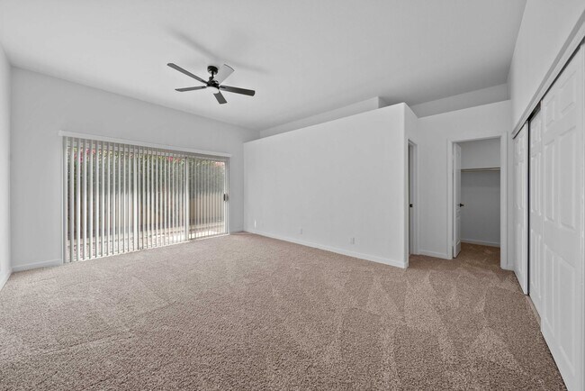 Building Photo - Mission Hills Country Club Home