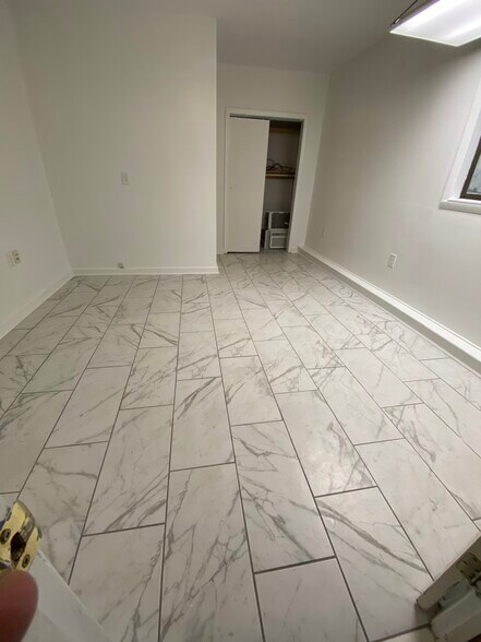 Building Photo - 925 Hunting Ridge Rd