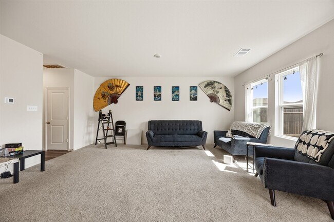 Building Photo - 7826 Pink Dahlia Dr