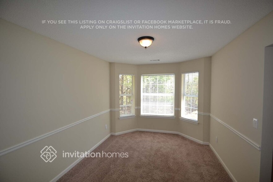 Building Photo - 4352 Missoula Pl