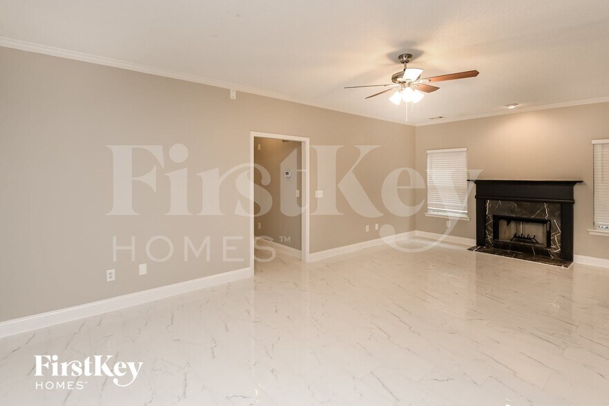 Building Photo - 8610 Taybrook Dr