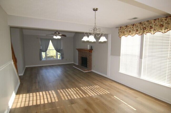 Building Photo - 175 Douglas Fir Ct