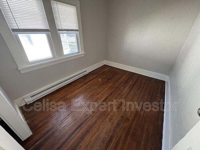 Building Photo - 4230 Buell Dr