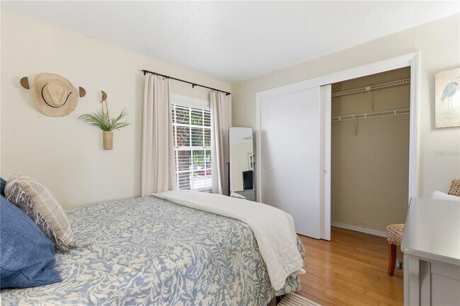 Building Photo - 5162 Salmon Dr SE