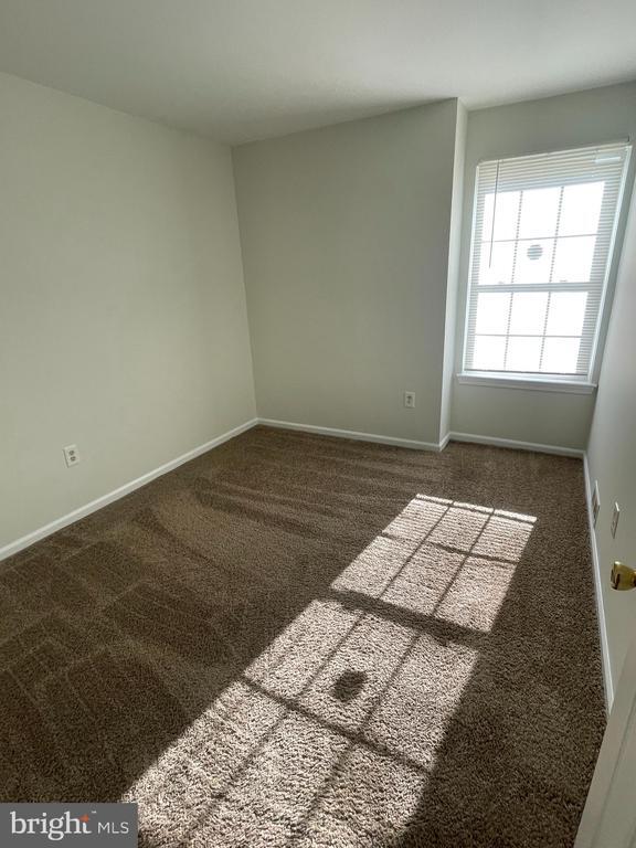 Building Photo - 230 Loring Ct