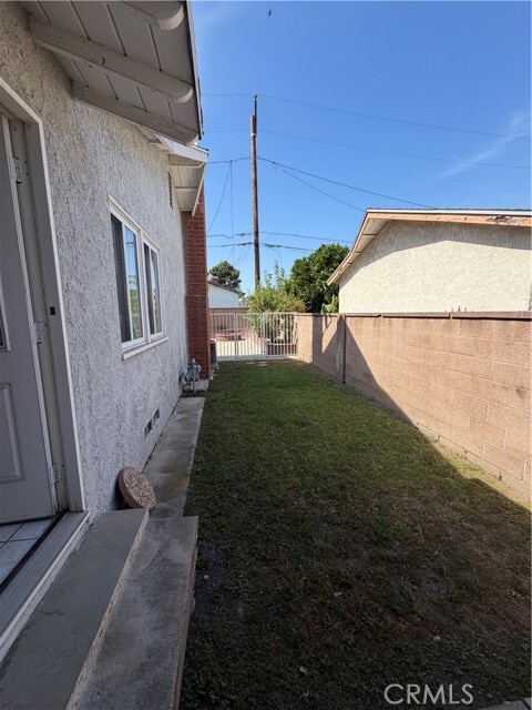 Building Photo - 7071 Santa Paula Cir