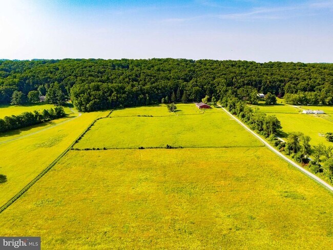 Building Photo - 2101 Tufton Ave