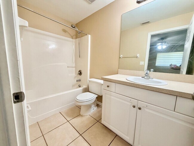 Building Photo - Charming 3BR/2BA Lehigh Acres Duplex with 1-Car Garage | Lawn Care & Salt Service Included