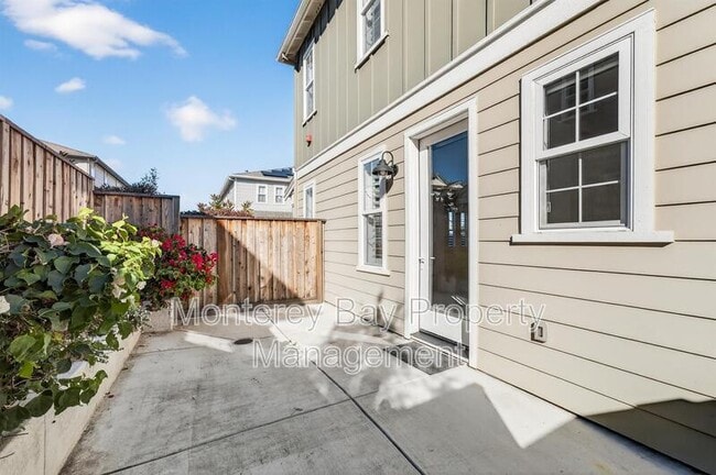 Building Photo - 2798 Telegraph Blvd