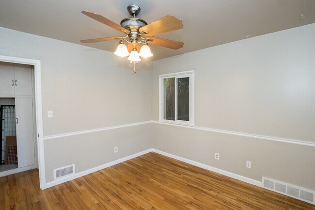 Building Photo - 291 Caveman Blvd