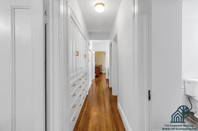 Building Photo - Furnished 4-Bedroom, 2.5-Bath Apartment near Elmwood Village