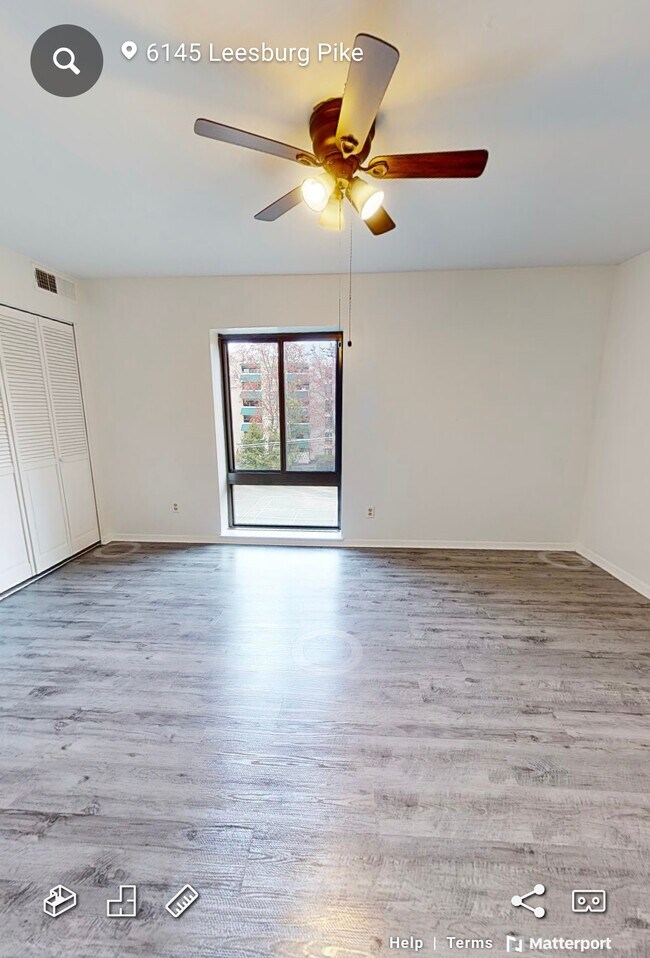 Building Photo - 6145 Leesburg Pike