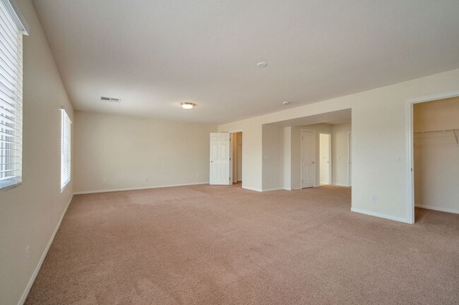 Building Photo - 4127 Abernethy Forest Pl