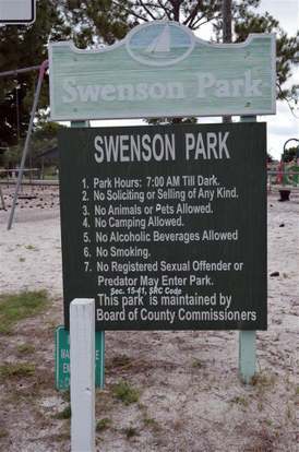 Building Photo - 1223 Redwood Ln