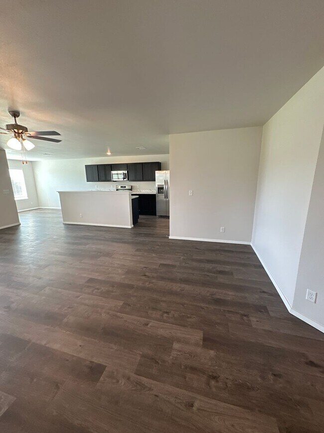 Building Photo - NOW PRELEASING! — Cozy 3 Bed, 2 Bath Home in Red Plains!