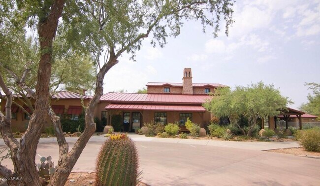 Building Photo - 2347 W Dusty Wren Dr