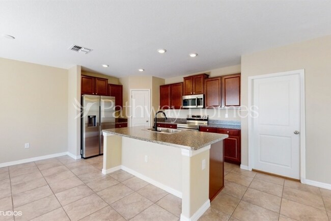 Building Photo - 11137 Hudson Hills Ln