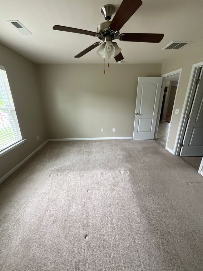 Building Photo - Beautiful Ranch Home in Reedy Fork