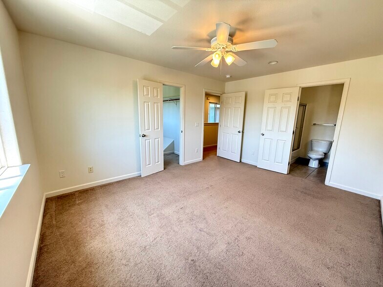 Primary Bedroom - 326 15th St